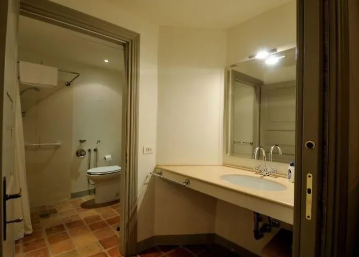 Studio-apartment Mit Sommerpool- Garten Und Aussicht By Interhome 佩萨罗
